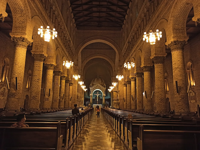 Catedral Metropolitana de Medellín - Catedral en Medellín