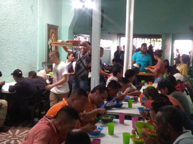 EMMANUEL Comunidad Católica Carismática - Iglesia católica en Medellín