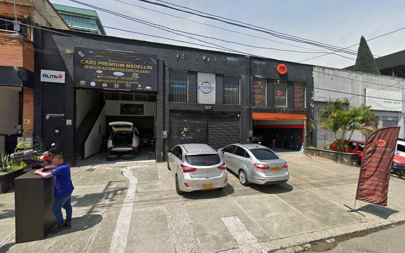 Iglesia Cristiana Catedral de Dios - Iglesia de Jesucristo en Medellín