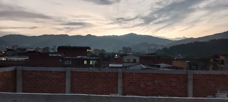 Iglesia La Luz Del Mundo - Organización religiosa en Medellín