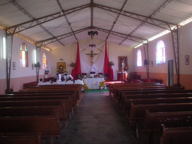 Parroquia Nuestra Señora Del Encuentro - Iglesia católica en Medellín