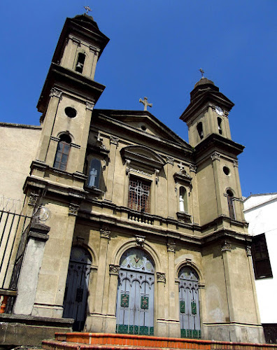 Parroquia San Antonio de Padua - Iglesia católica en Medellín