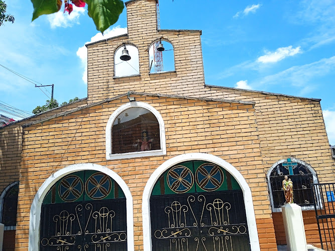 Parroquia San Simón Apóstol - Iglesia católica en Medellín