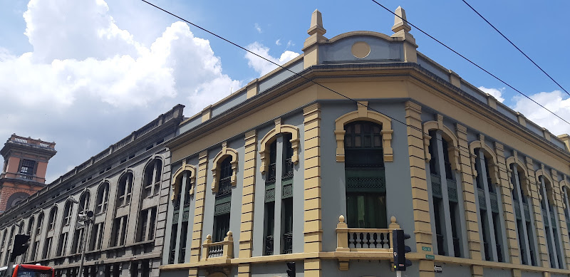 MOTEL MOMENTOS PLAZA -  en Medellín