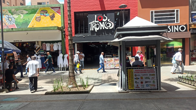 Asados los troncos - Restaurante en Medellín