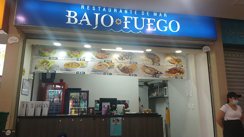 Bajo Fuego Restaurante de Mar - Restaurante en Medellín