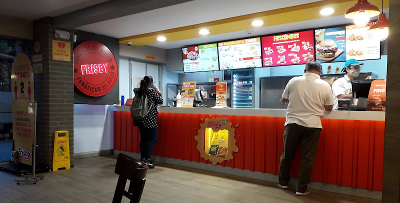 Frisby Avenida Oriental - Restaurante especializado en pollo en Medellín