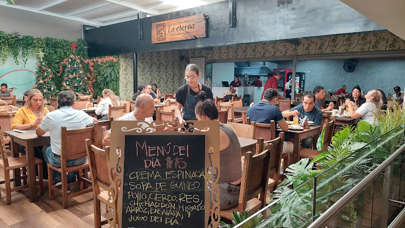 La Eterna Restaurante - Restaurante en Medellín