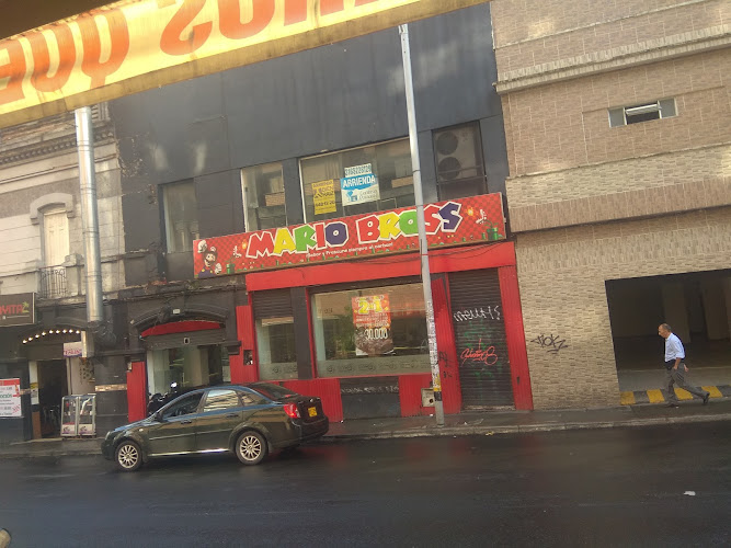 MARIO BROSS LA PLAYA - Restaurante en Medellín