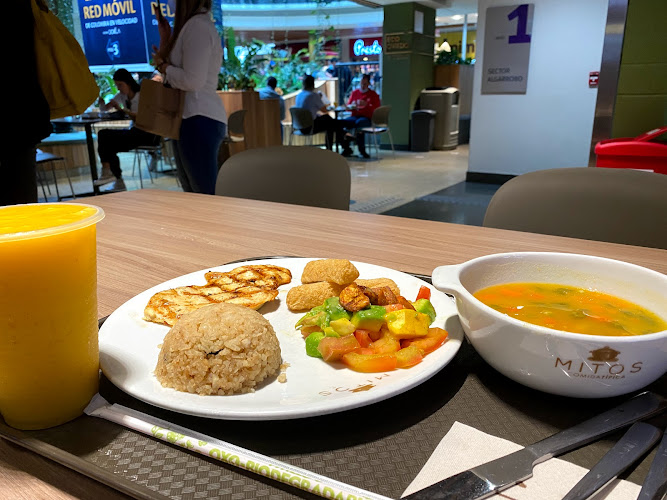 Mitos Comida Típica - Restaurante colombiano en Medellín