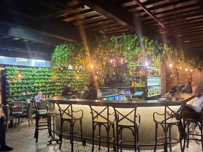 NIKU MEDELLÍN - Restaurante en Medellín