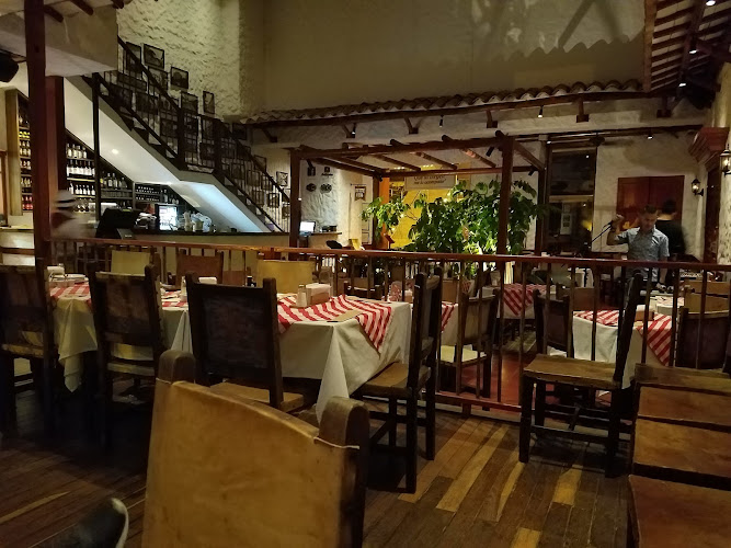 Restaurante Hacienda La Strada - Restaurante colombiano en Medellín