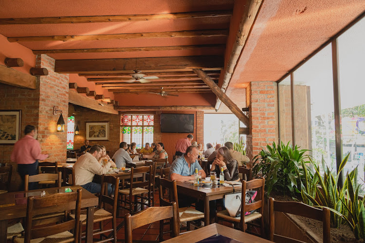 Restaurante Hatoviejo Centro - Restaurante colombiano en Medellín