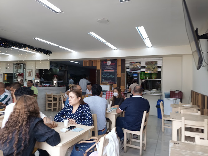 Restaurante Tipica Sazón - Restaurante en Medellín