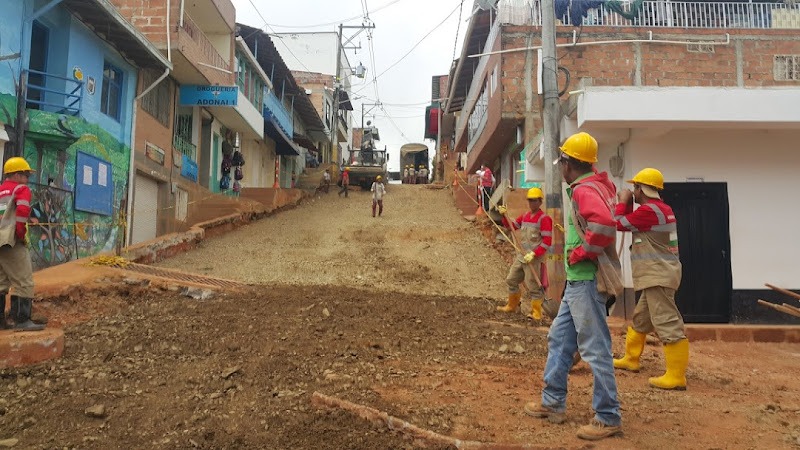 José Luis Suaza Movil - Arriendo de Equipos y Maquinarias - Cementos Argos - Tienda de herramientas en Riohacha