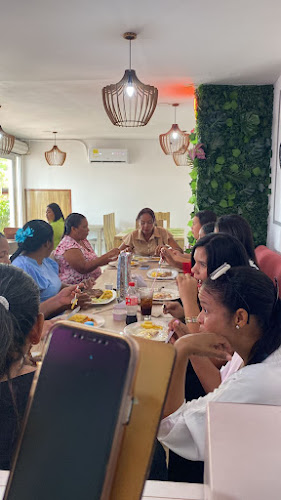Arepas y mas fusion - Restaurante de fusión en Riohacha