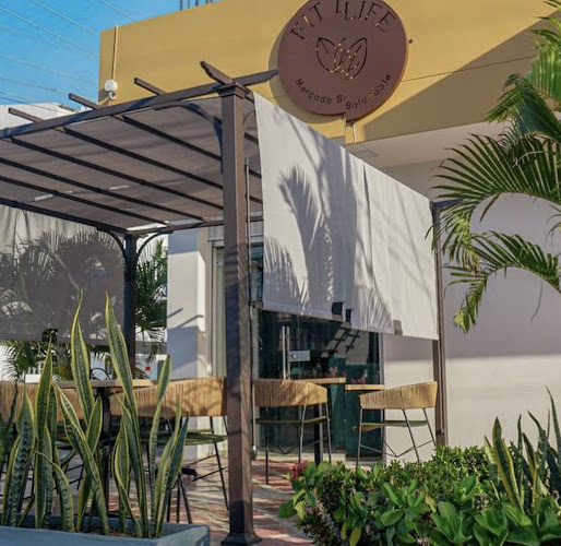 Fit Life - Restaurante en Riohacha