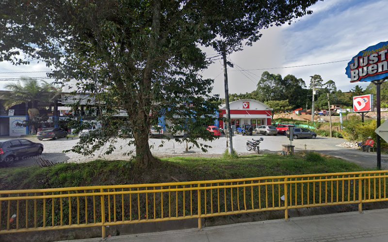 Droguería BarroBlanco - Farmacia en Rionegro