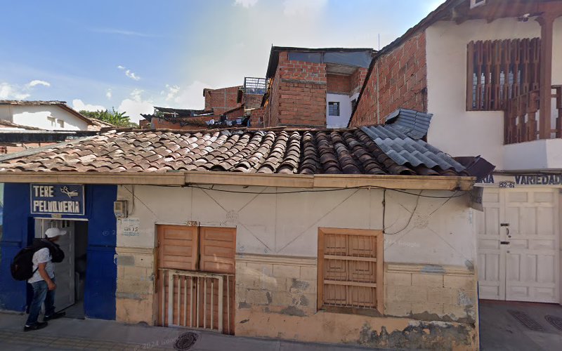 Droguería Chalo - Farmacia en Rionegro