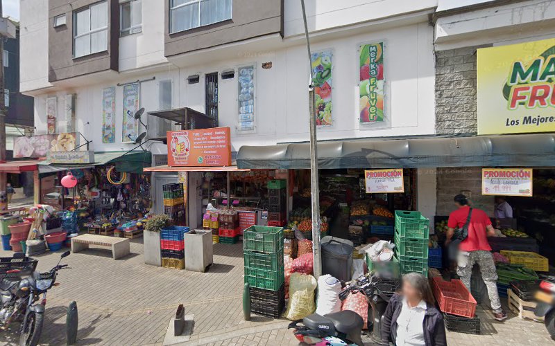 Droguería Sanch valenc - Farmacia en Rionegro