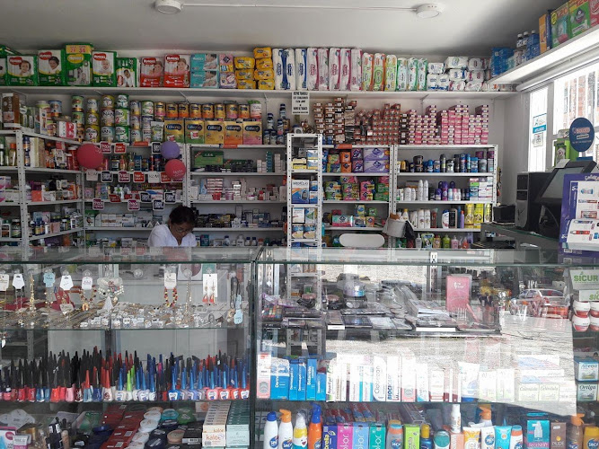 Droguería Santa Clara - Farmacia en Rionegro