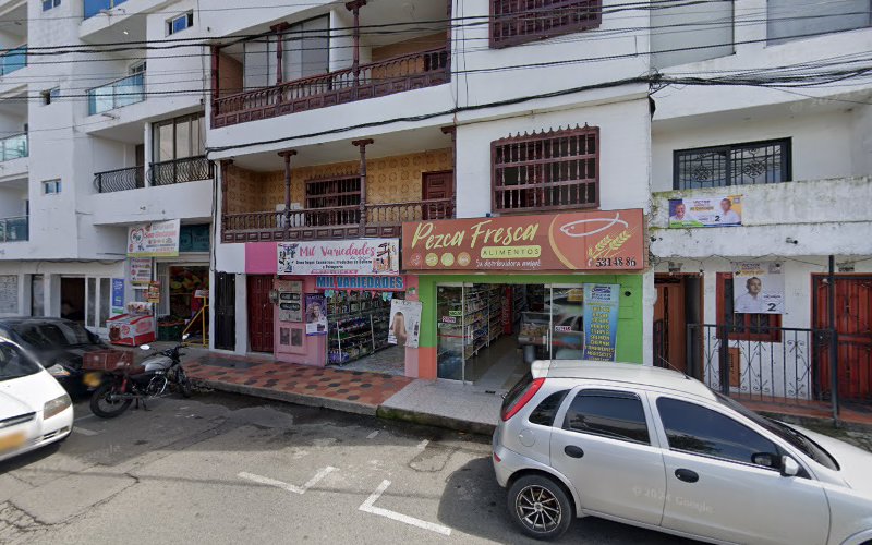 Droguería Savanna 24 Horas - Farmacia en Rionegro