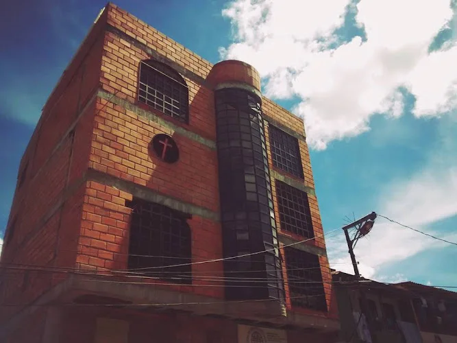 Iglesia Pentecostal Trinitaria M. I. - Iglesia en Rionegro