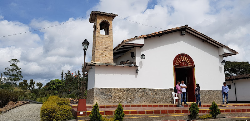 Parroquia Cristo Sacerdote - Parroquia en Rionegro