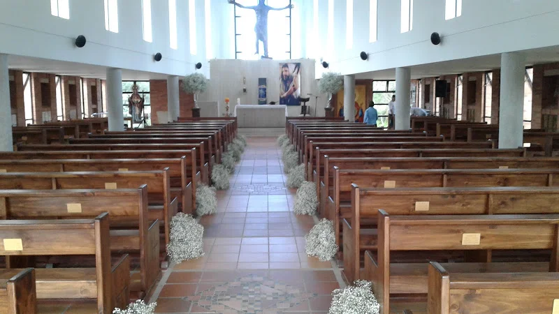 Parroquia María Madre De Dios - Iglesia católica en Rionegro