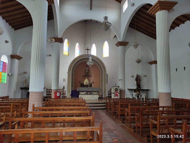 Santuario del Niño Jesús - Iglesia en Rionegro