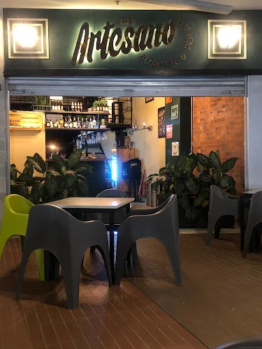 Artesano Burger &#038; Pola - Rionegro - Hamburguesería en Rionegro