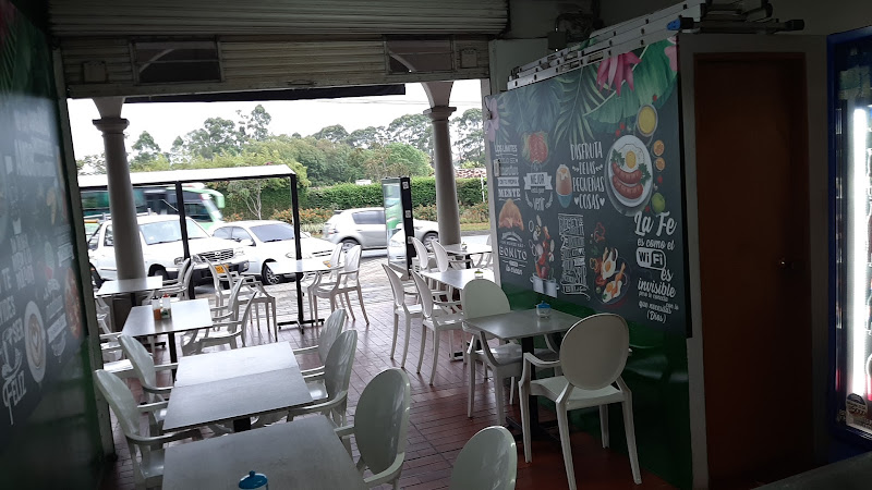 Cafetería Restaurante los Tráiler - Restaurante en Rionegro