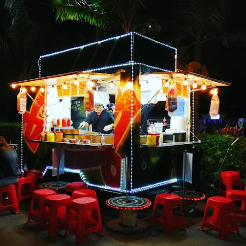 GOLDEN BURGUER HULK - Restaurante de comida rápida en Rionegro