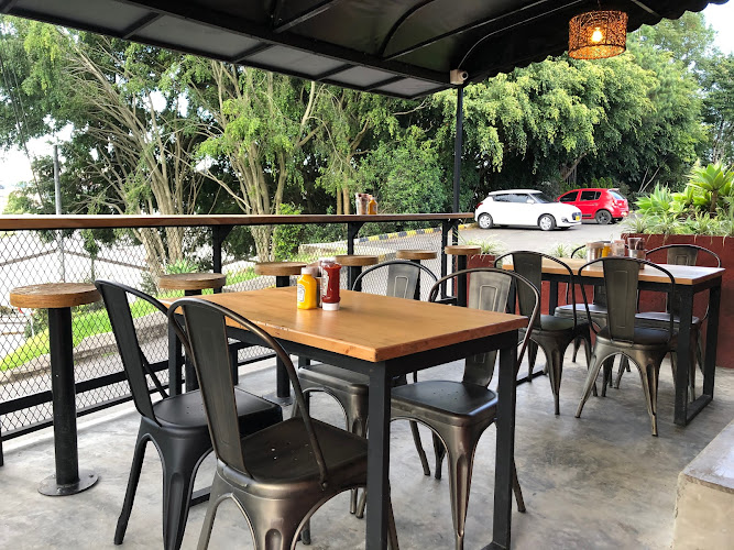 Kit Kof Rionegro - Hamburguesería en Rionegro