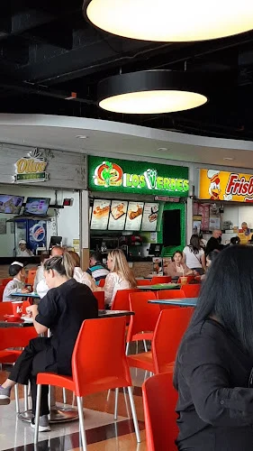 LOS VERDES C.C SAN NICOLAS - Restaurante en Rionegro