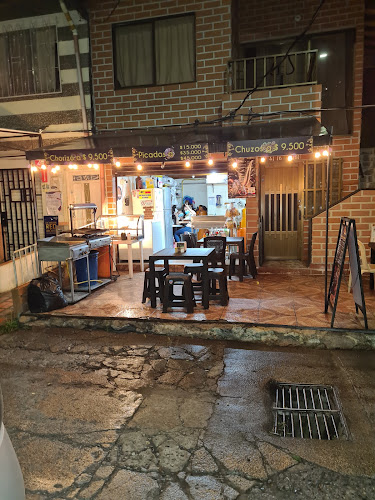 Servideliciasrionegro - Hamburguesería en Rionegro