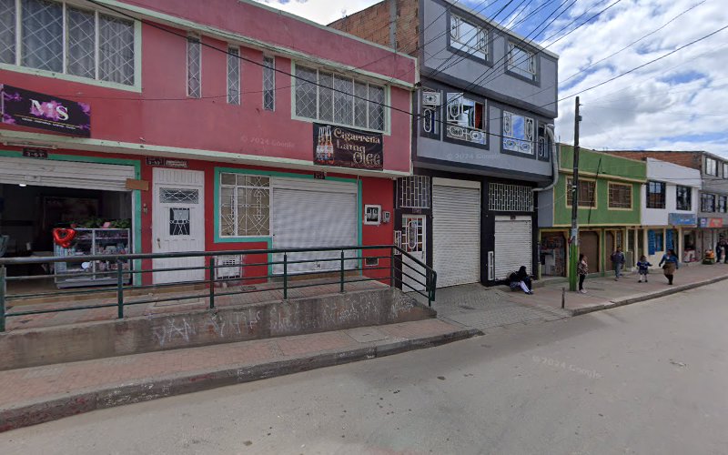 Droguería 6dma - Farmacia en Soacha