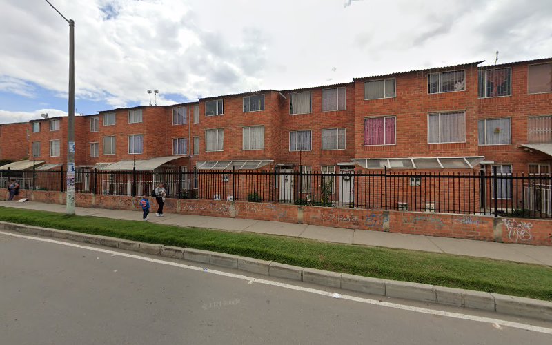 Droguería Biopharma - Tienda de comestibles, periódicos y medicamentos en Soacha