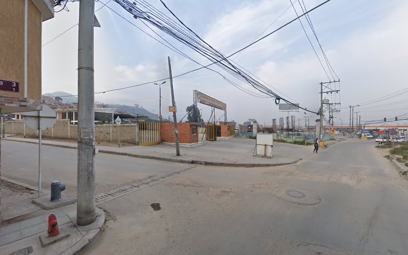 Droguería Cruz Blanca - Farmacia en Soacha