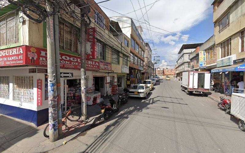 Droguería Rincón De Santa Fé - Farmacia en Soacha