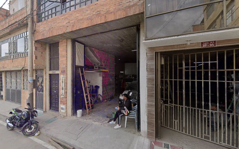 DROGUERÍA SNAP - Farmacia en Soacha