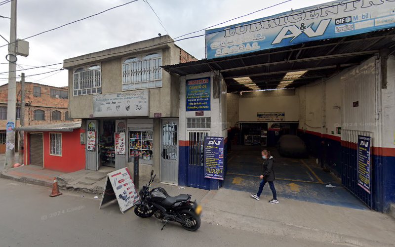 Ferreusa2 de la 8va - Ferretería en Soacha