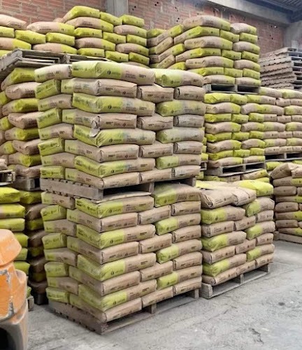 La Ferreteria - Ferretería en Soacha