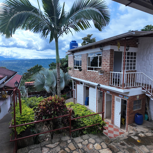 Piscina Hotel Macaliz - Hotel en Soacha