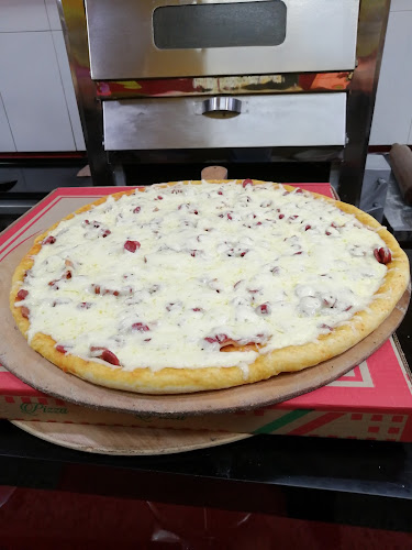 Mr. Mostacho Hot dog - Restaurante de comida rápida en Soacha