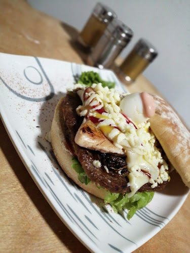 Restaurante Comidas rápidas y pizzería LA UVITA - Restaurante en Soacha